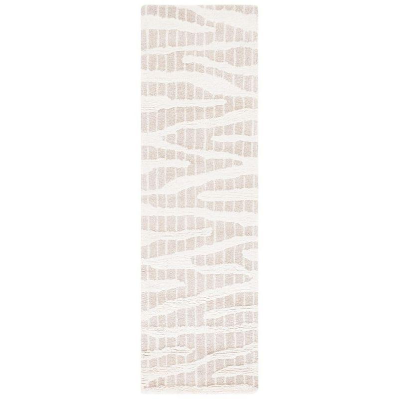 Manhattan MAN159 Hand Tufted Area Rug  - Safavieh