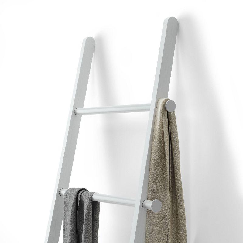 60'' Blanket Ladder