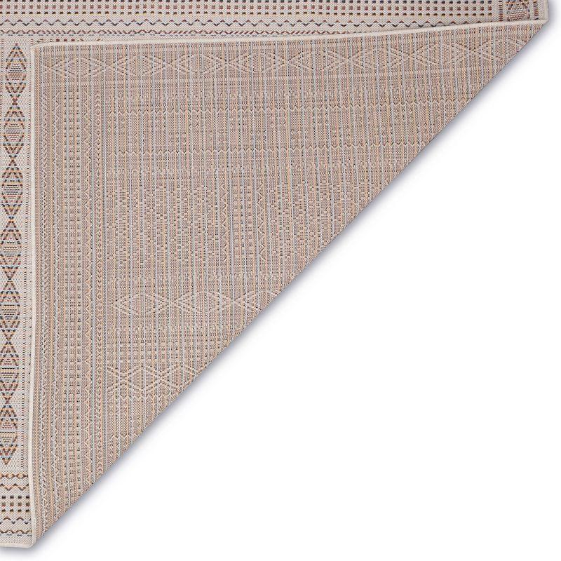 Liora Manne Avena  Indoor/Outdoor Rug  Ivory..