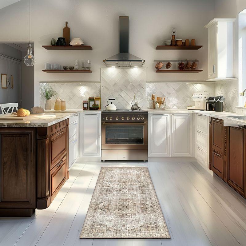 Nuloom Harriet Medallion 4x6 Indoor Area Rug for Living Room Bedroom Dining Room Kitchen, Neutral/Beige