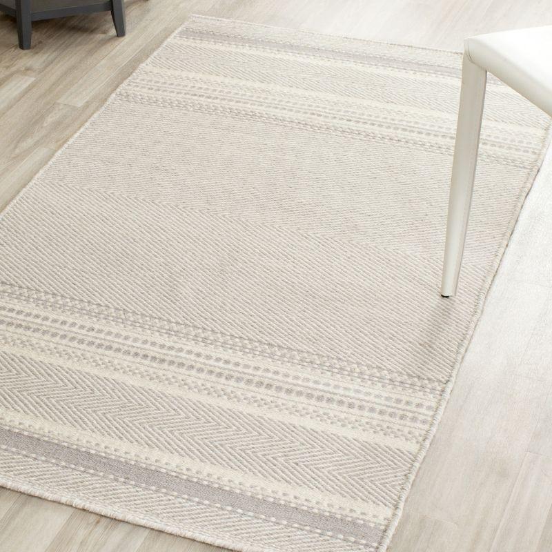 Kilim KLM419 Hand Woven Flat Weave Accent Rug - Grey/Ivory - 3'x5' - Safavieh