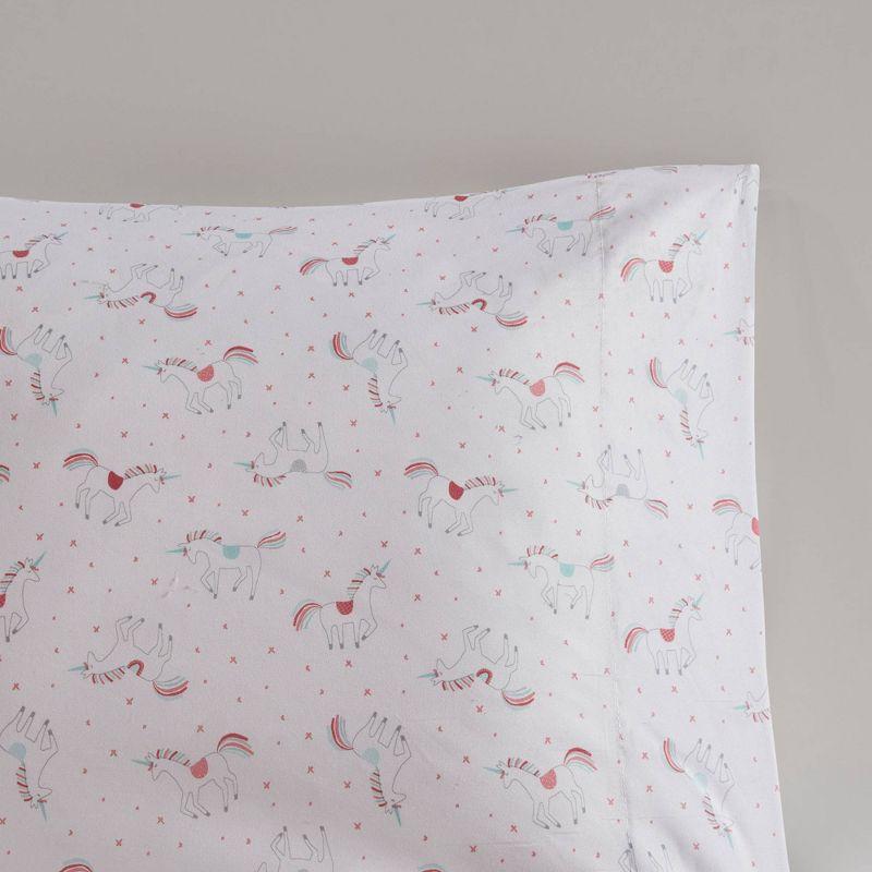 Intelligent Design Kids Alicia Rainbow and Metallic Stars Comforter Set with Bed Sheets