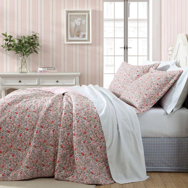 Laura Ashley Rowena 100% Cotton Quilt Pink