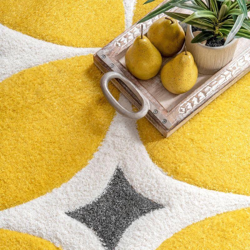 Gabriela Sunflower Yellow & Navy Hand-Tufted Polyester Rug