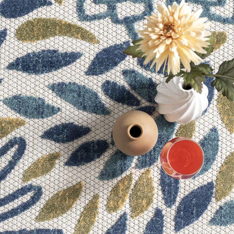 Nuloom Monique Floral & Paisley 5x8 Indoor/Outdoor Area Rug for Living Room Patio Deck Front Porch Kitchen, Teal/Ivory