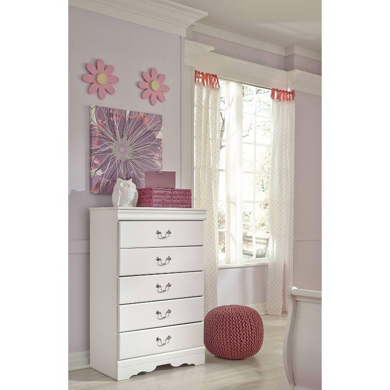 Anarasia White 5-Drawer Chest with Pewter Hardware