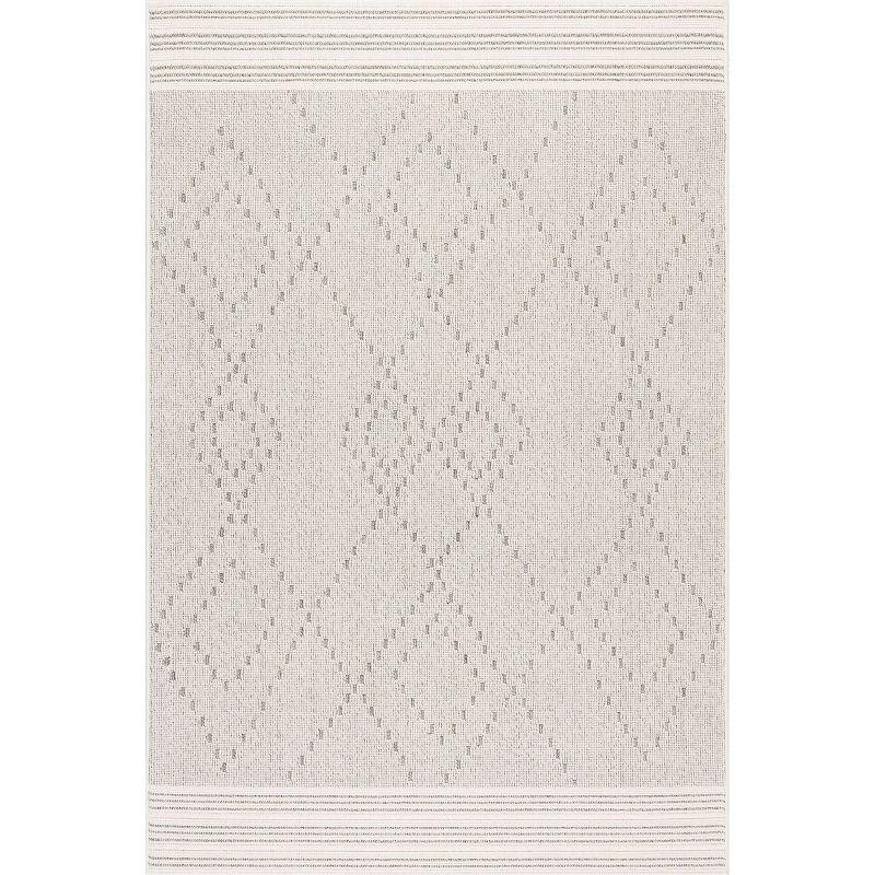 Gray Trellis 4' x 6' Synthetic Indoor/Outdoor Area Rug