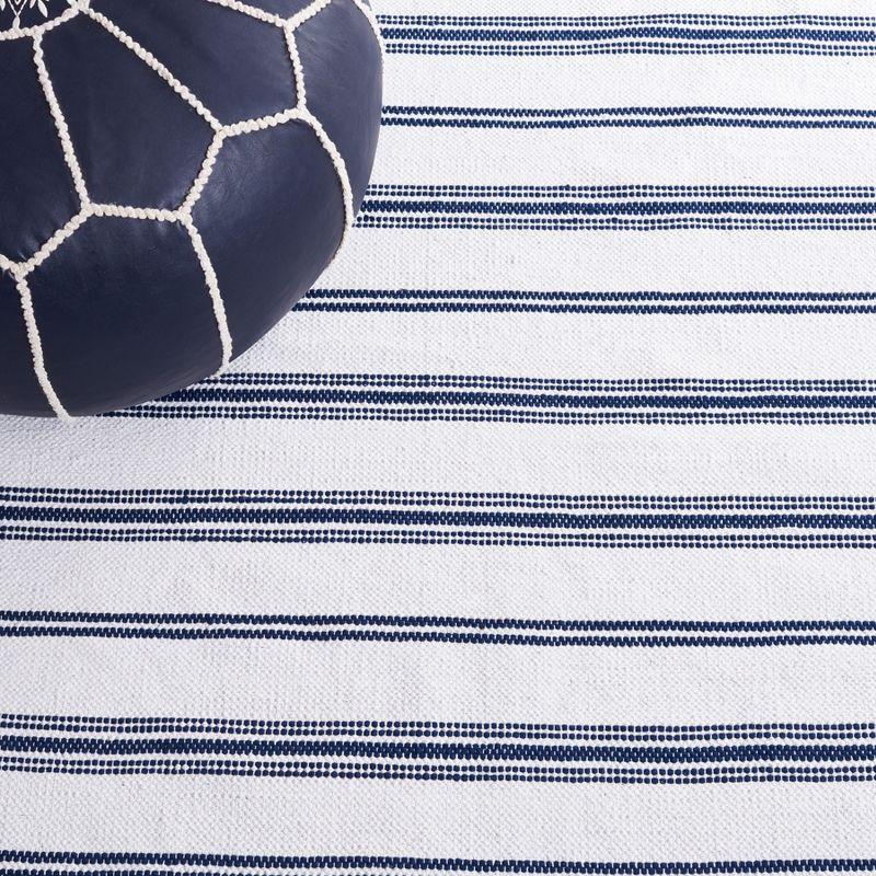 Montauk MTK708 Hand Woven, Flat Weave Indoor Area Rug - Navy/Ivory - 6'x6' - Safavieh