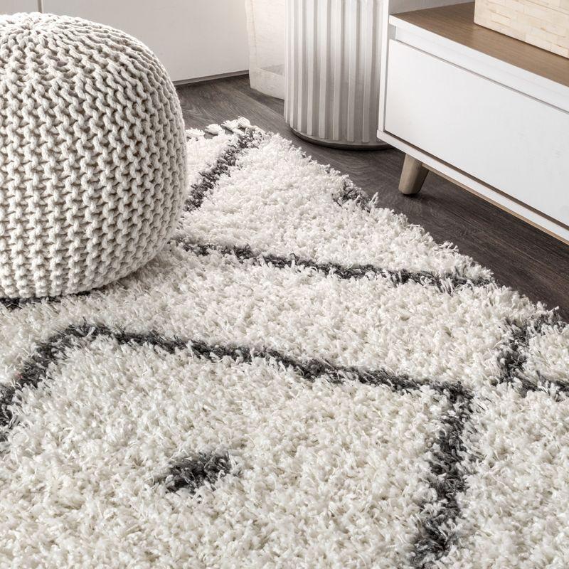 Cream and Grey Diamond Shag Synthetic Area Rug 3x5