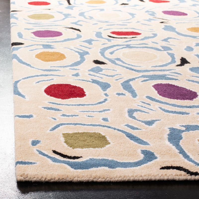 Soho SOH828 Hand Tufted Area Rug  - Safavieh