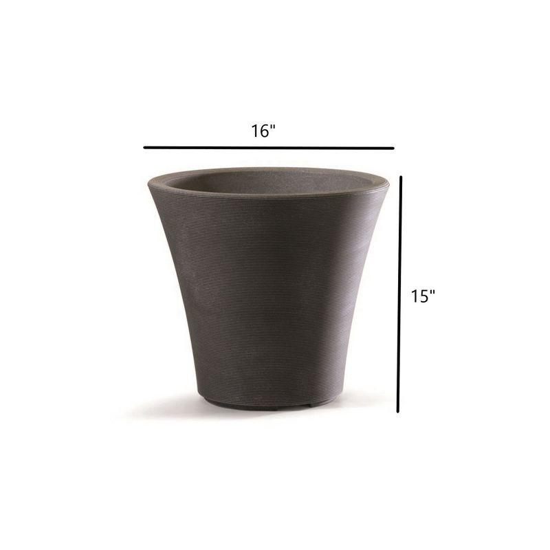 Garden Elements Indoor/Outdoor Plastic Pamploma Round Planter, Cappuccino 16"