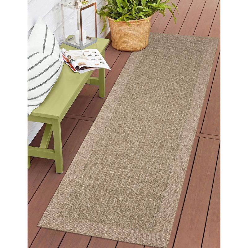 Liora Manne Sahara Border Indoor/Outdoor Rug..