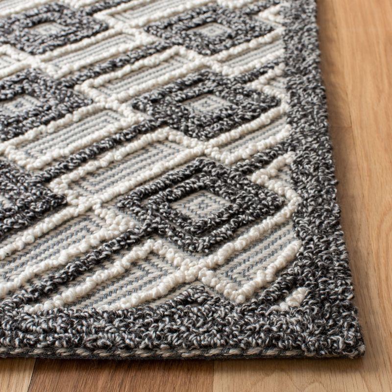 Handmade Gray and Beige Wool-Viscose 4' x 6' Tufted Rug