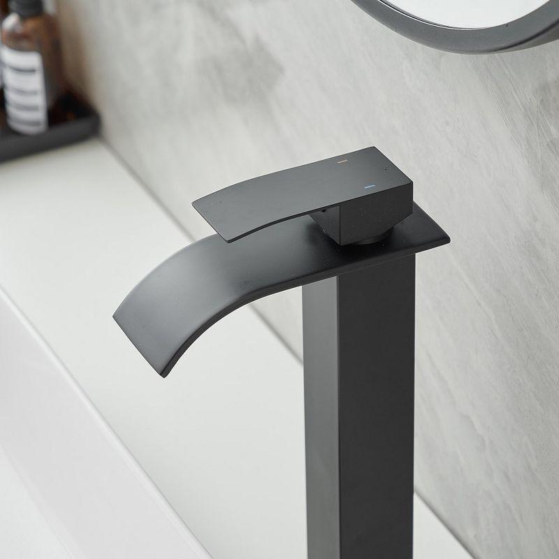 Vessel Sink Faucet Single-handle Bathroom Faucet with Drain Assembly