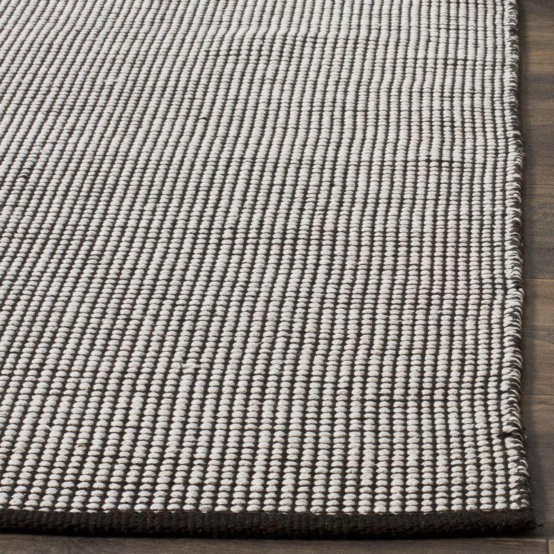 Montauk MTK345 Hand Woven Indoor Accent Rug - Ivory/Black - 3'x5' - Safavieh