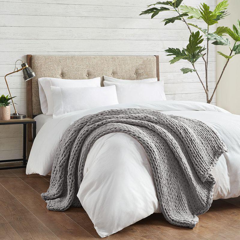 Kelly Clarkson Home Madison Hand Made Chunky Double Knit Throw Blanket