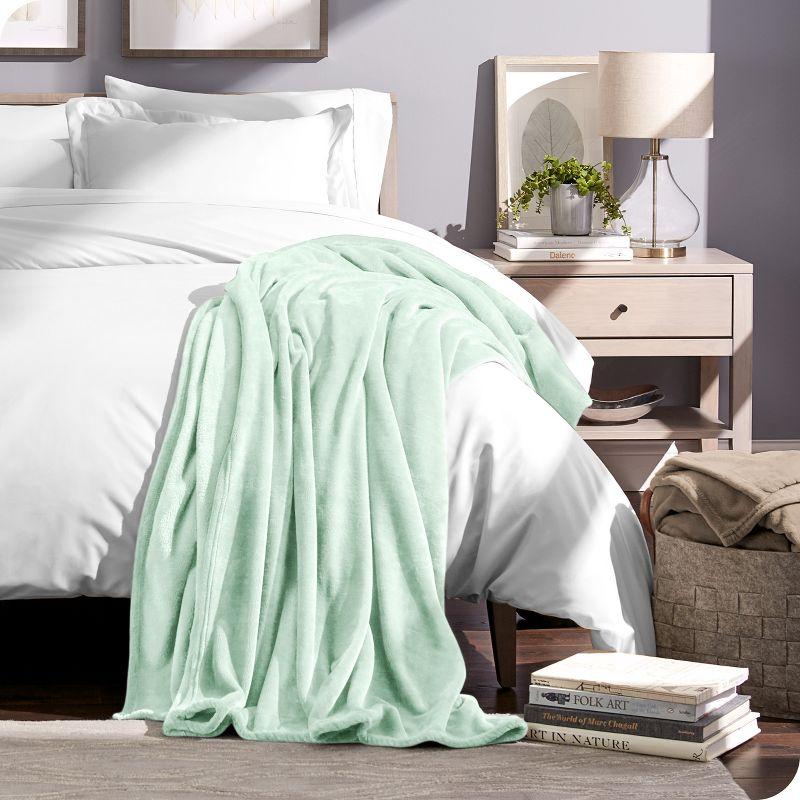 Bare Home Bare Home Microplush Fleece Blanket - Fuzzy, Warm, Bed/Throw Blanket