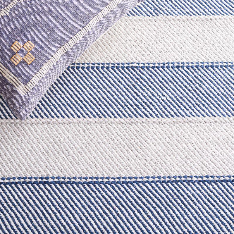Striped Kilim STK803 Flat Weave Area Rug - Grey/Blue - 5'x8' - Safavieh