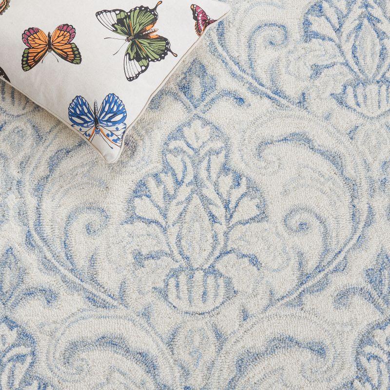 Micro-Loop MLP532 Hand Tufted Area Rug - Ivory/Blue - 5'x5' - Safavieh.