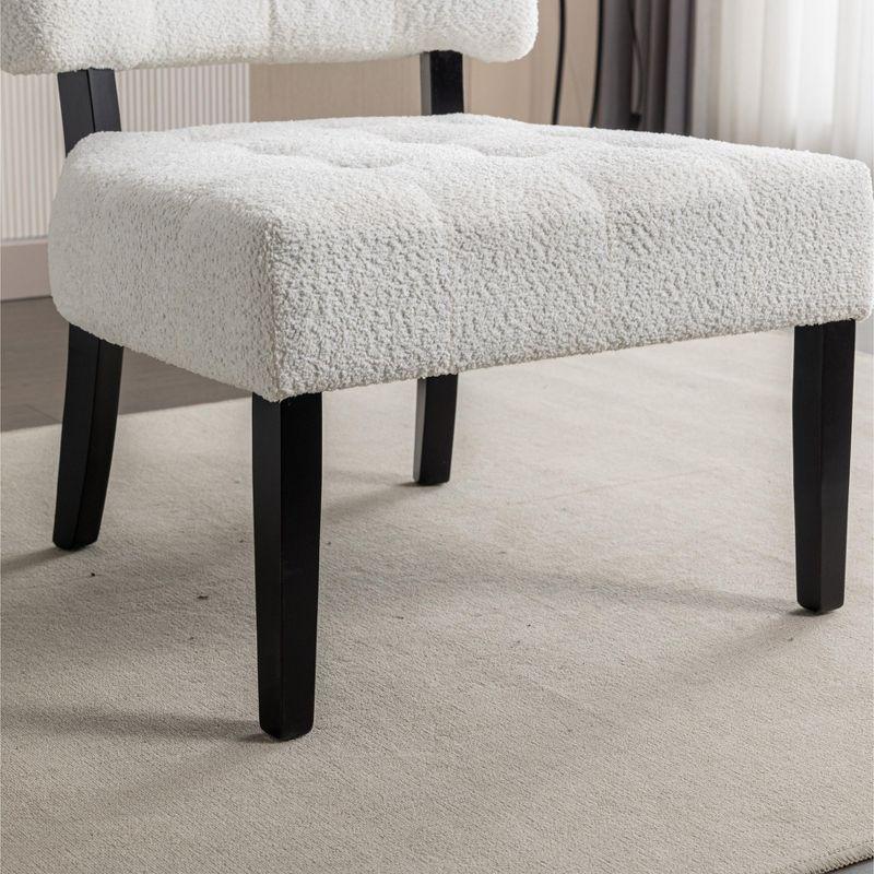 Roundhill Furniture Tufted Accent Chair with Oversized Seating