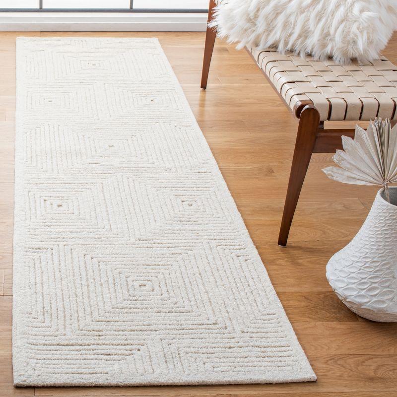 Textural TXT102 Hand Tufted Indoor Runner Rug - Ivory - 2'3"x10' - Safavieh