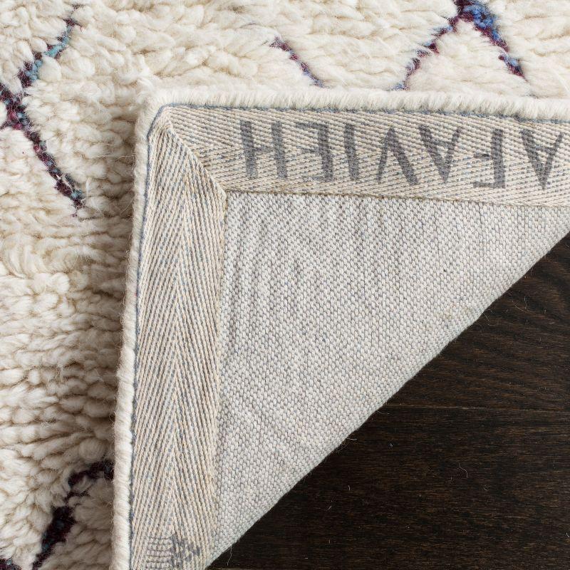 Casablanca CSB213 Hand Tufted Indoor Area Rug - Ivory/Multi - 4'x6' - Safavieh