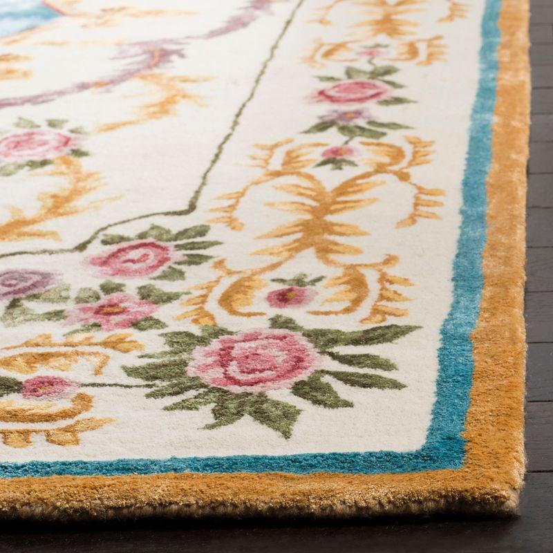 Chateau Elegance Off-White Hand-Tufted Wool Runner Rug - 2'6" x 10'