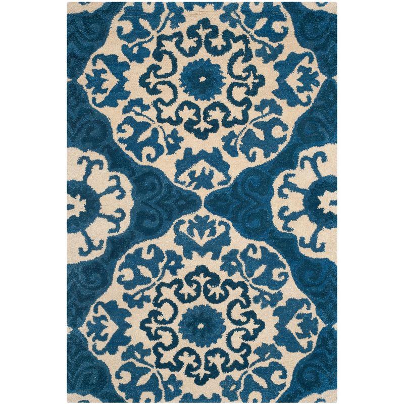 Handmade Blue and Ivory Wool Tufted Area Rug 4' x 6'