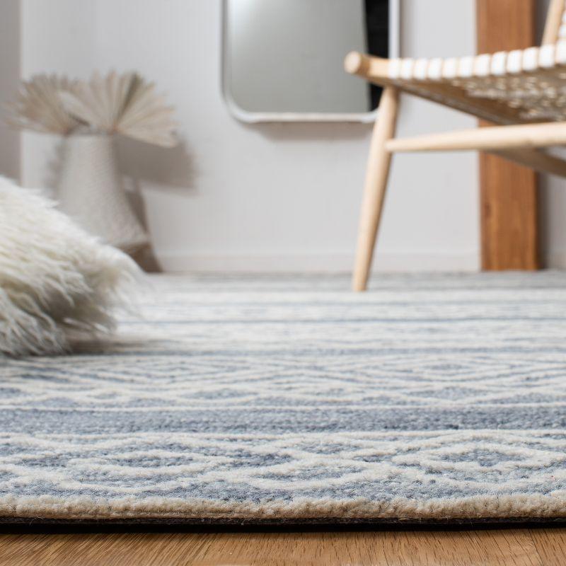 Metro MET804 Hand Tufted Area Rug  - Safavieh