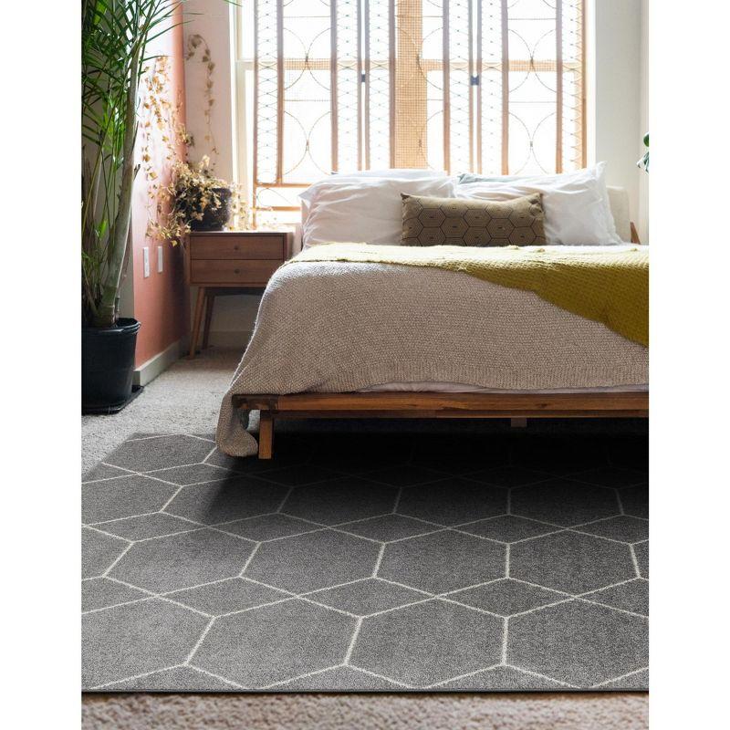 Unique Loom 7' 0 x 10' 0 Trellis Frieze Geometric Light Gray Area Rug