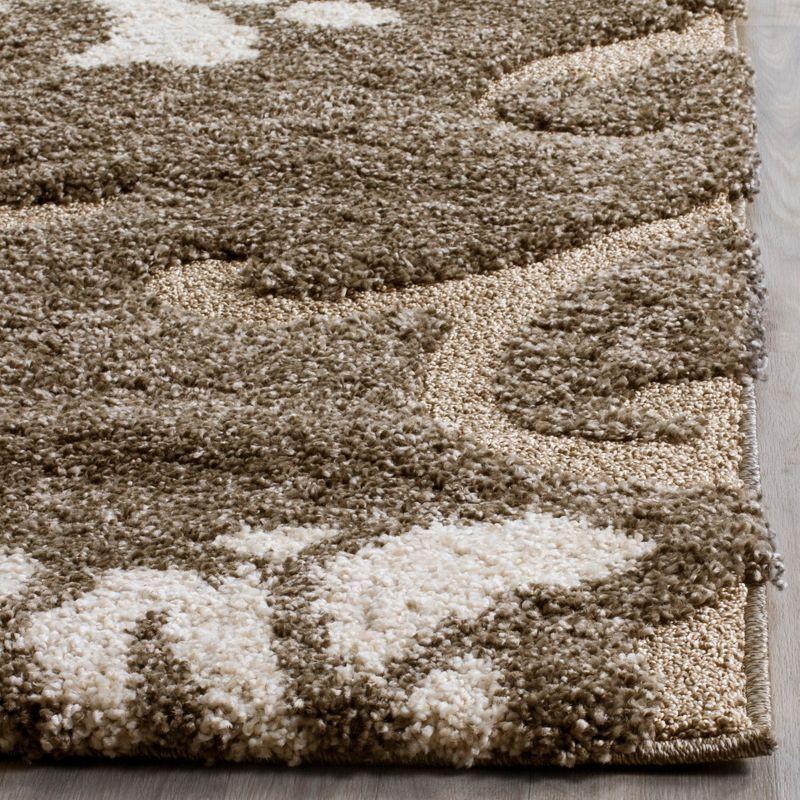 Florida Shag SG464 Power Loomed Indoor Area Rug - Smoke/Beige - 5'3"x7'6" - Safavieh