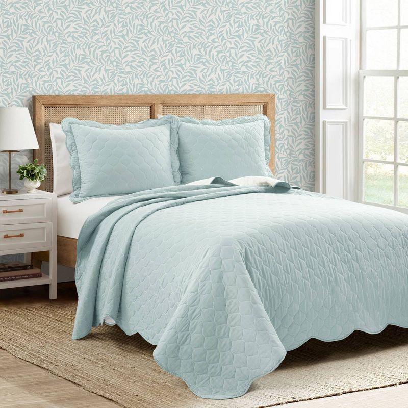 3pc Full/Queen Coastal Chic Scallop Edge Reversible Quilt Set Blue - Lush Décor: OEKO-TEX Certified, Cotton Fill