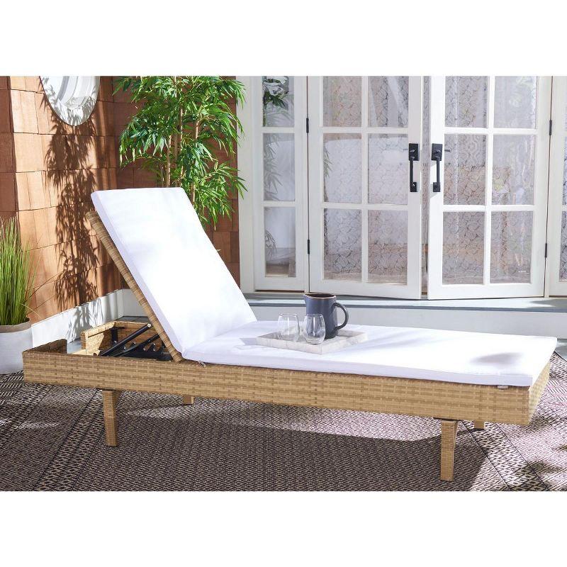 Cam Sunlounger - Outdoor - PAT7501 - Natural/White -Safavieh