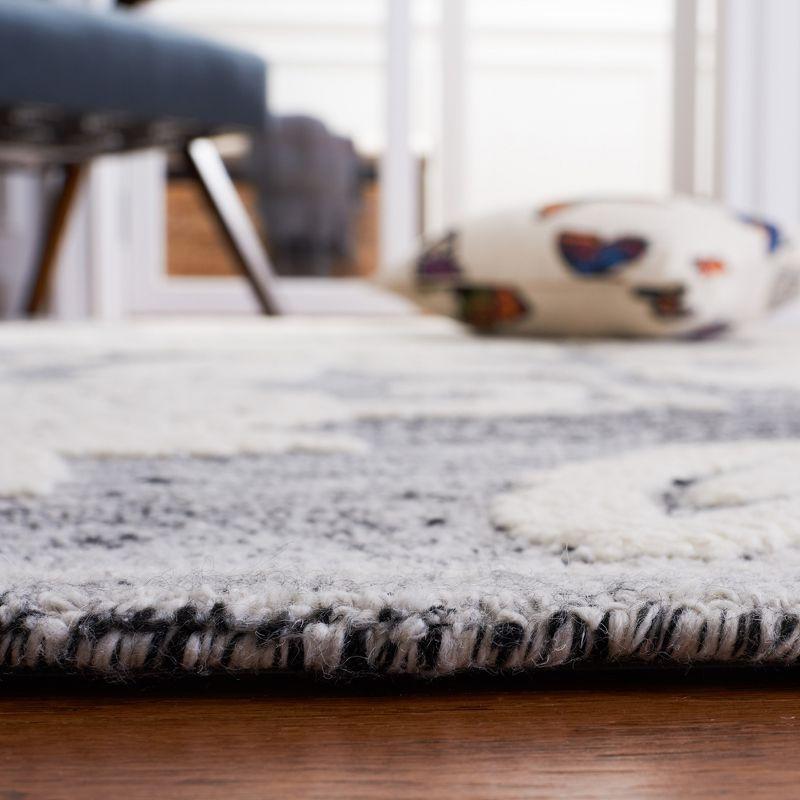 Jardin JAR731 Hand Tufted Area Rug - Black/Ivory - 4'x6' - Safavieh.
