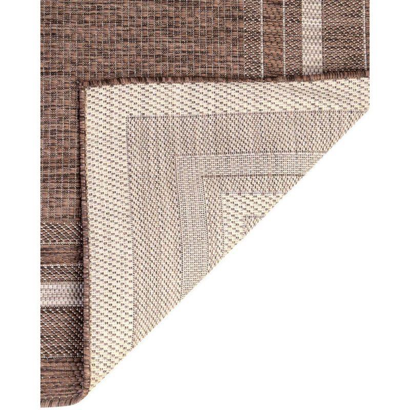 Unique Loom 5' 3 x 8' 0 Rectangle Indoor/Outdoor Border Brown Area Rug