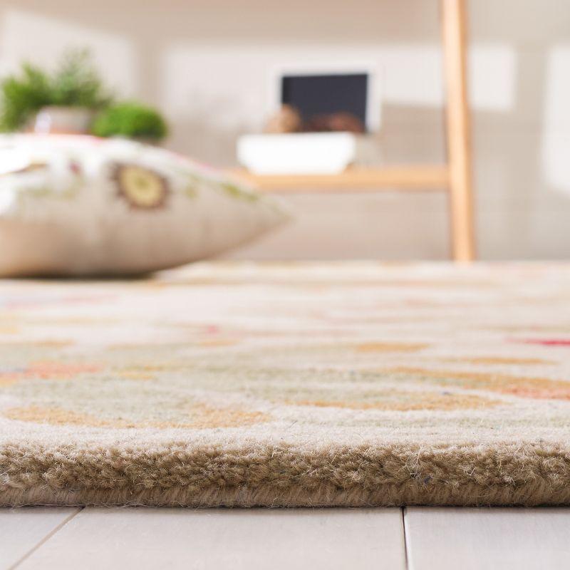 Soho SOH702 Hand Tufted Indoor Area Rug - Ivory/Sage - 7'6"x9'6" - Safavieh