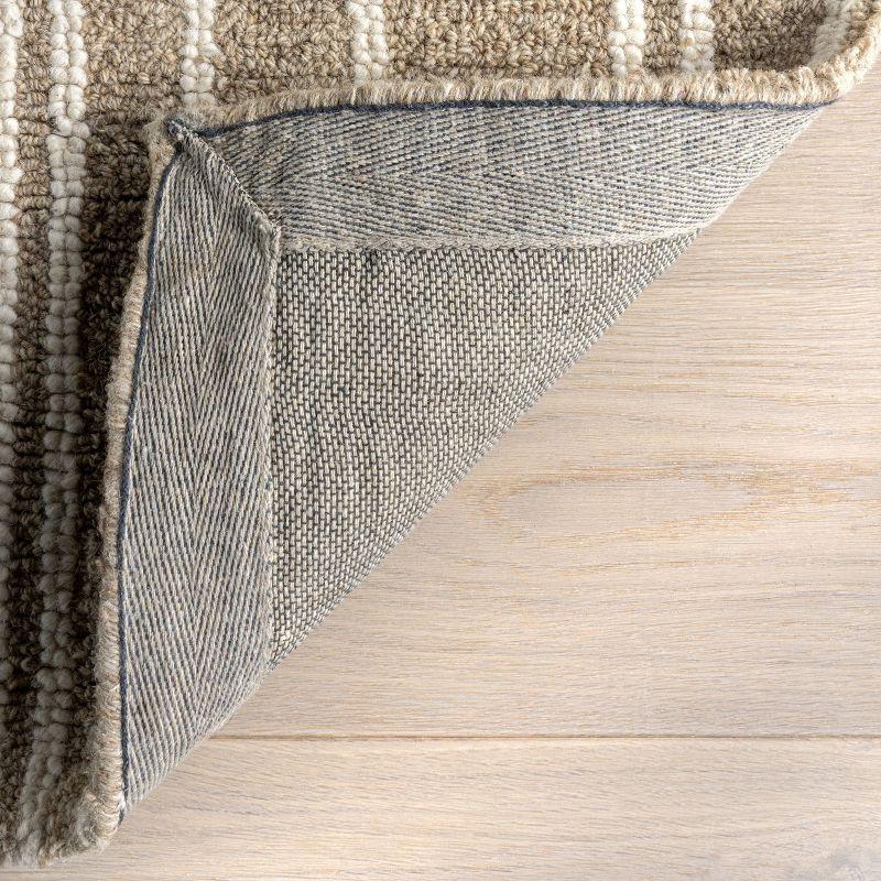 Nuloom Tavianna Contemporary Striped Area Rug