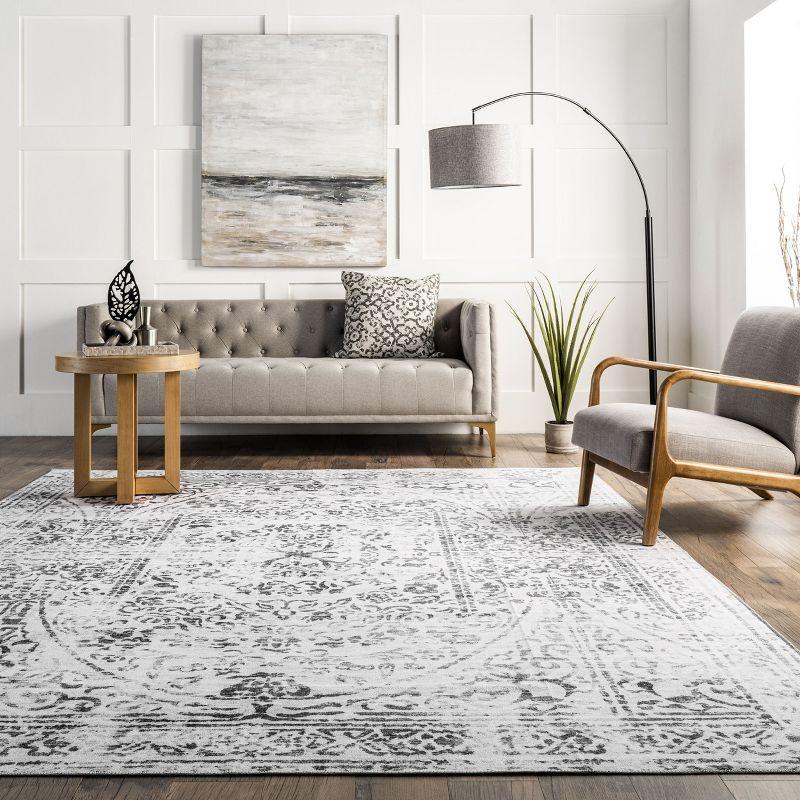 Nuloom Bess Persian Vintage Pet Friendly Machine Washable Area Rug, 4' x 6', Ivory