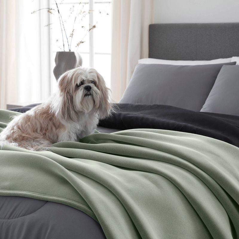 Vellux Throw Blanket, Original Blanket,  Snuggle-Ready,  Durable Machine Washable Pet Friendly, All-Season Comfort, Layering Bed Sofa Blanket, Blanket for Bed, Cozy Throw Blanket