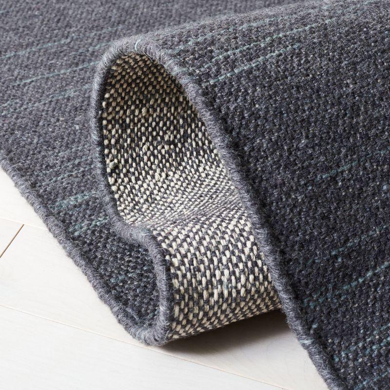 Kilim KLM125 Hand Woven Runner Rug - Dark Grey - 2'3"x9' - Safavieh