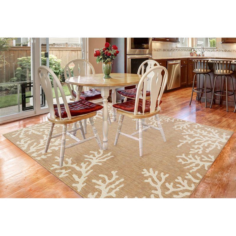 Carmel Sand and White Synthetic Flatwoven Indoor/Outdoor Rug