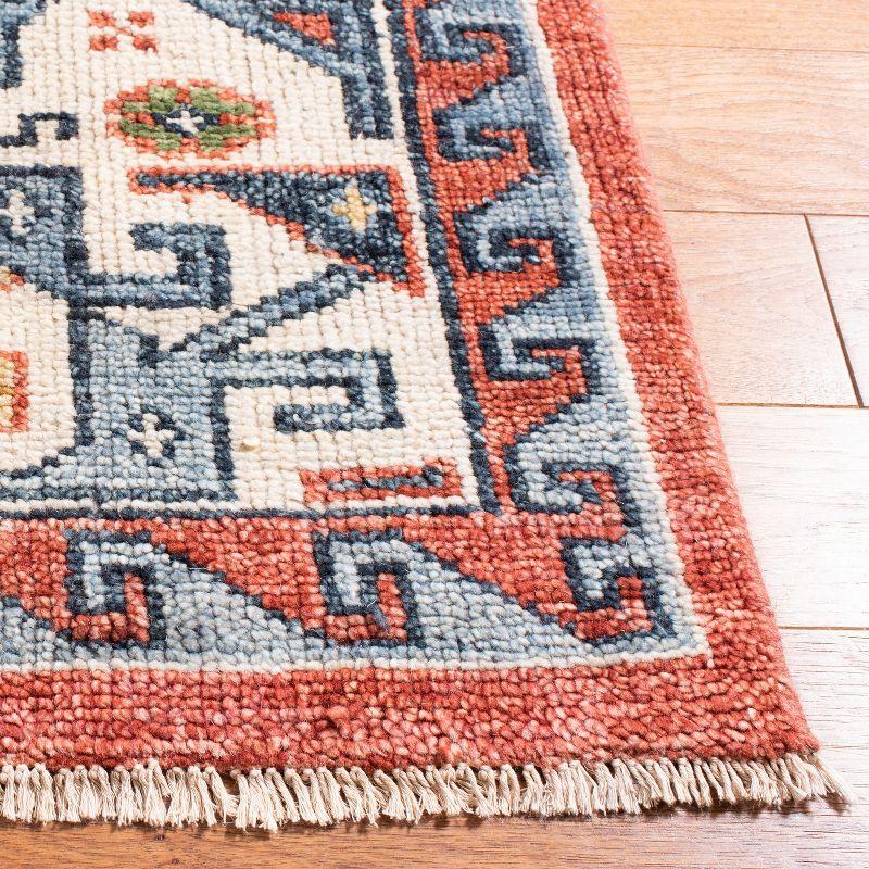 Safavieh Hand Knotted Wool Oriental Rug