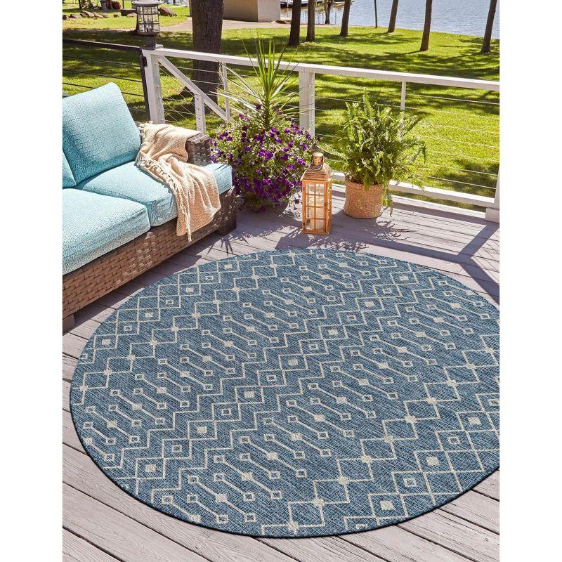 Blue Round Synthetic Trellis Outdoor Area Rug 10'