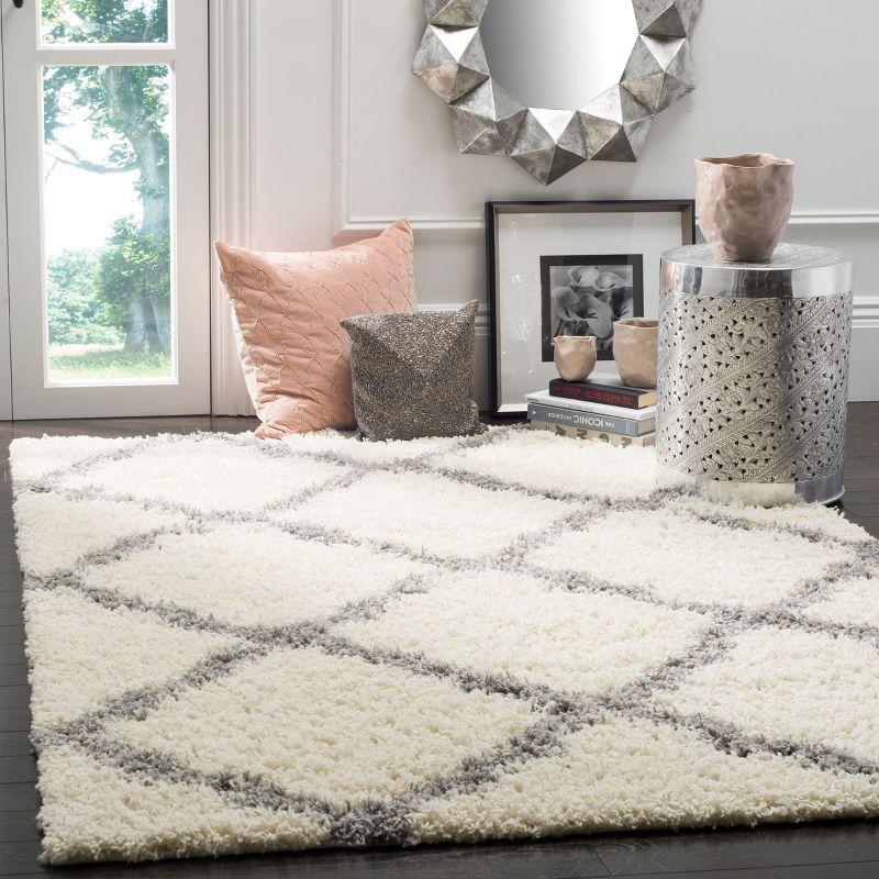 Ivory/Grey Rectangular 6' x 9' Shag Area Rug