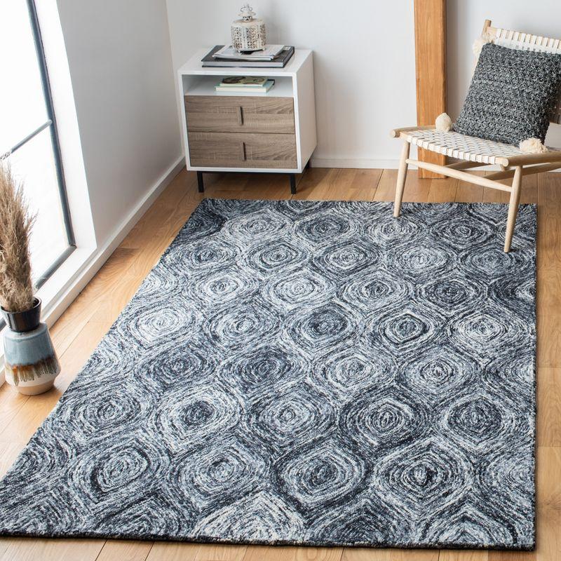 Ikat IKT631 Hand Tufted Area Rug  - Safavieh