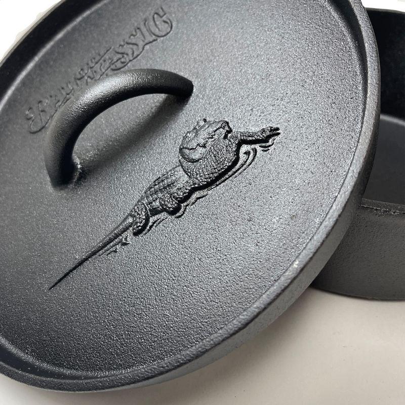 Bayou Classic Bayou Classic Non-Stick Cast Iron Round Dutch Oven