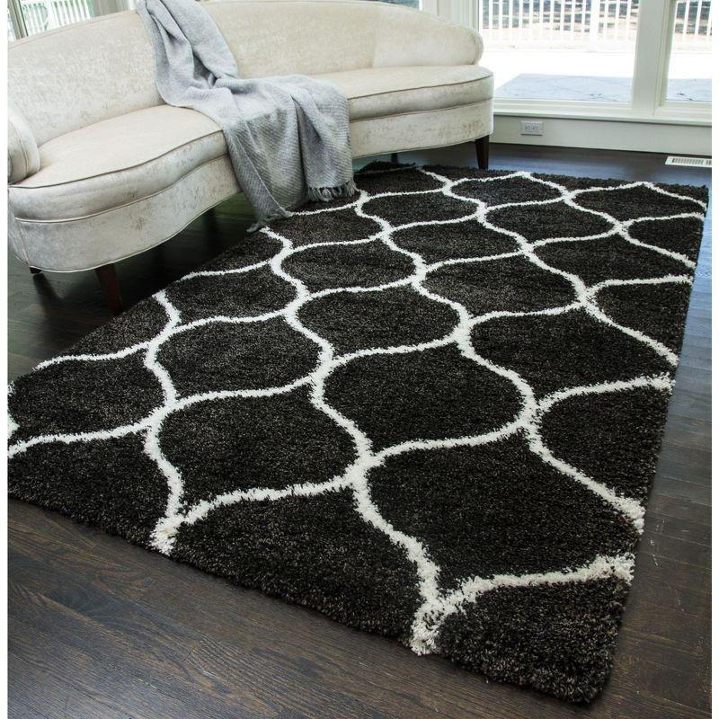 Handmade Ivory & Charcoal Geometric Wool-Blend 5' x 8' Shag Rug