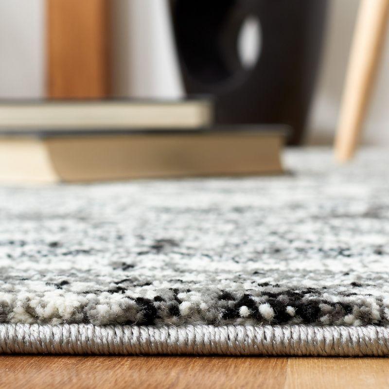 Vintage Hamadan VTH211 Power Loomed Indoor Area Rug - Grey/Ivory - 6'7"x6'7" - Safavieh