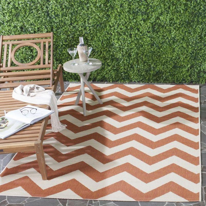 Courtyard CY6244 Power Loomed Indoor and Outdoor Area Rug - Terracotta/Beige - 5'3"x7'7" - Safavieh