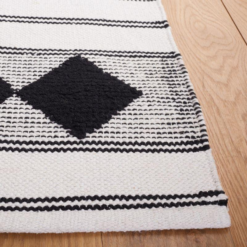 Montauk MTK708 Power Woven Indoor Rug - Safavieh